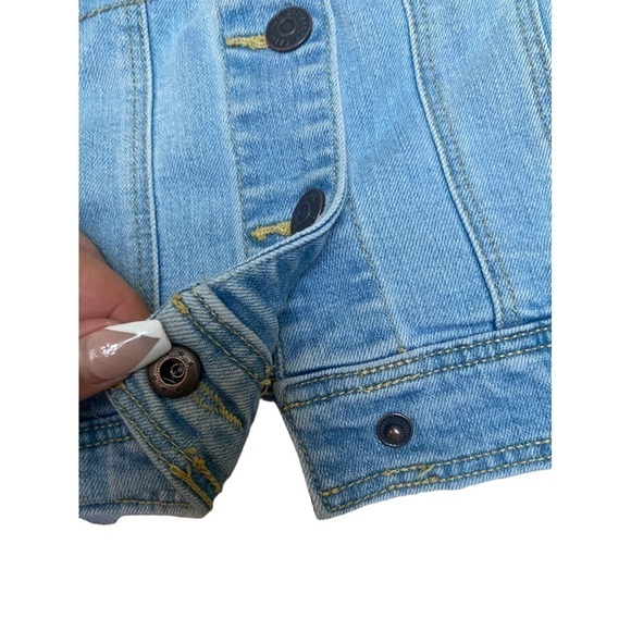 Cat & Jack Denim Youth Jean Jacket I Size: S (6) - Picture 6 of 8